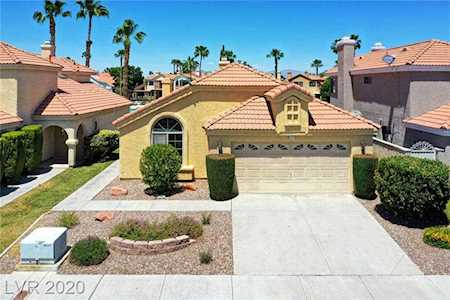 8728 Captains Place Las Vegas, NV 89117