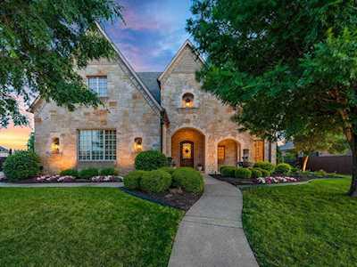 715 Duns Tew Path Colleyville, TX 76034
