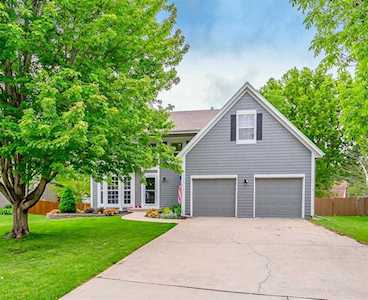 15265 S Sturgeon Dr Olathe, KS 66062