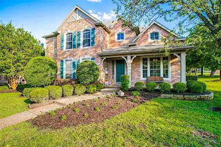 2402 Brushcreek Drive Keller, TX 76248