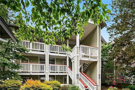 18505 SE Newport Wy #B307 Issaquah, WA 98027