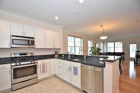 855 Main Street #33 Woburn, MA 01801