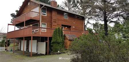 1305 144th Lane Long Beach, WA 98631