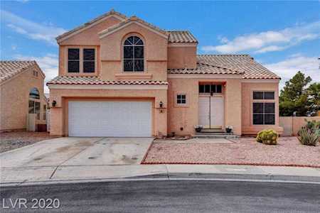 69 Reflections Rd Henderson, NV 89074