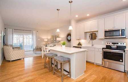 1402 Pennington Drive #1402 Walpole, MA 02081