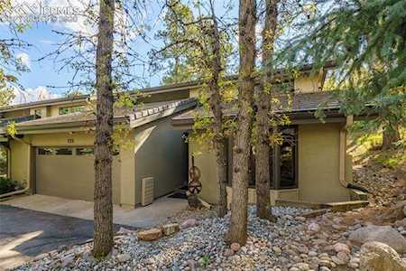 135 Mayhurst Avenue Colorado Springs, CO 80906