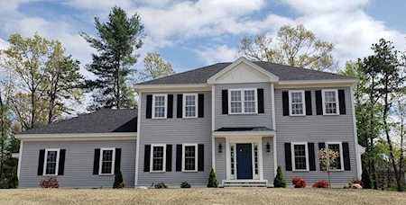 506 Indian Lakeshore Drive Hudson, MA 01749