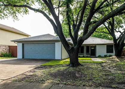 6804 Richfield Drive North Richland Hills, TX 76182