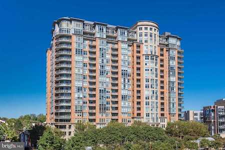8220 Crestwood Heights Dr #1306 Mclean, VA 22102