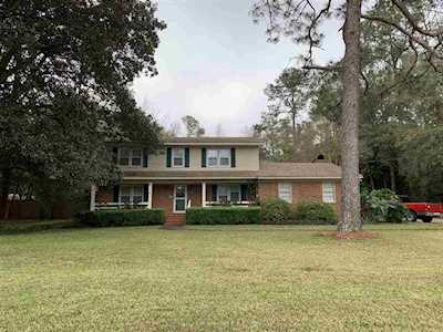 5111 Ile De France Drive Tallahassee, FL 32308