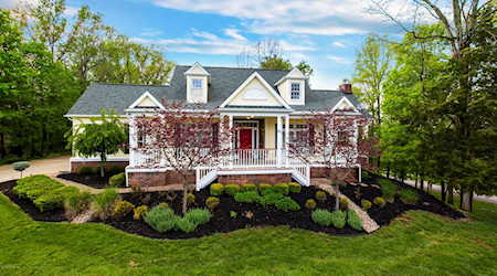 8110 Chapel Dr Crestwood, KY 40014