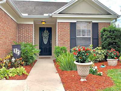 1003 Mccully Ct Oviedo, FL 32765