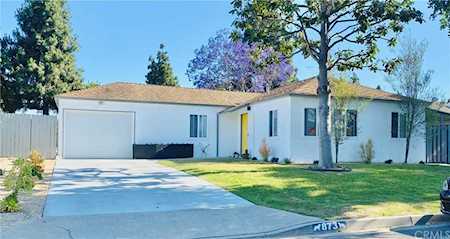 873 Governor Street Costa Mesa, CA 92627