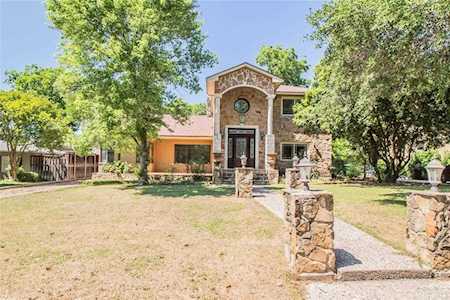 3812 W Biddison Street Fort Worth, TX 76109