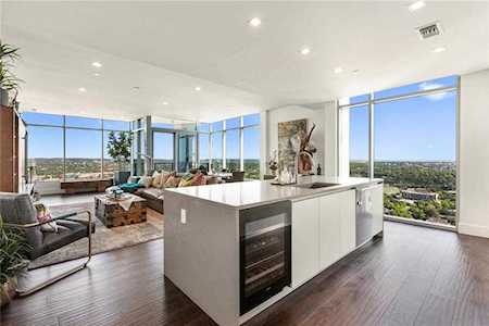501 West Ave #3504 Austin, TX 78701