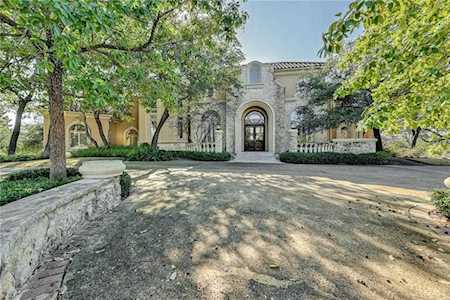 8101 Chalk Knoll DR Austin, TX 78735