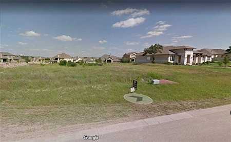 2802 Crystal Falls Pkwy Leander, TX 78641