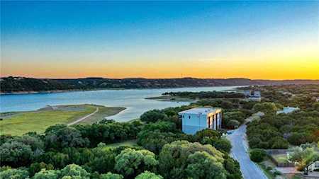 20107 Continental Lago Vista, TX 78645