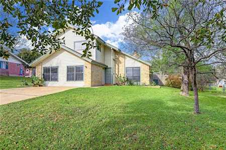 8100 Red Willow Dr Austin, TX 78736