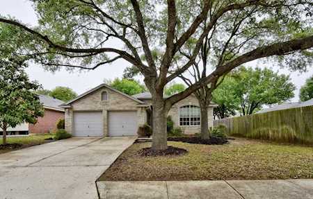 2617 Winding Brook Dr Austin, TX 78748