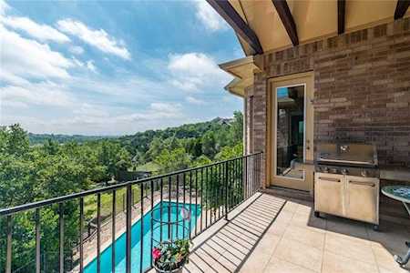 5613 Terravista Dr Austin, TX 78735