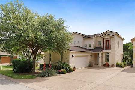 1193 Red Bud Ln Round Rock, TX 78664
