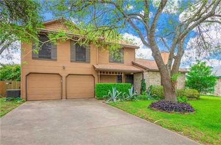 1421 Charolais Dr Austin, TX 78758
