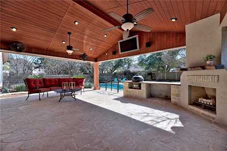 3950 Sendero Dr Austin, TX 78735