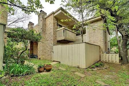 8340 Fathom Cir #402 Austin, TX 78750