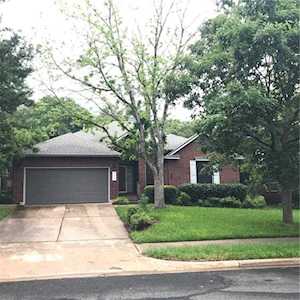 8100 Isaac Pryor Dr Austin, TX 78749