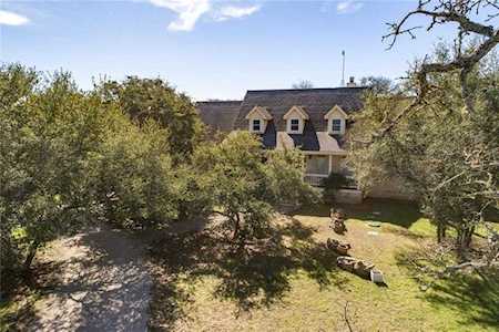 201 Windmill Cv Wimberley, TX 78676