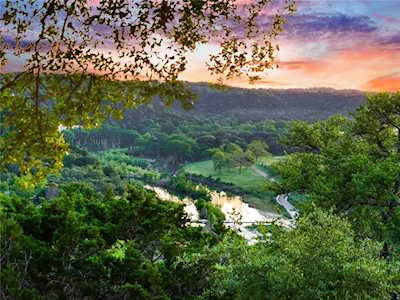 1800 Red Hawk Rd Wimberley, TX 78676