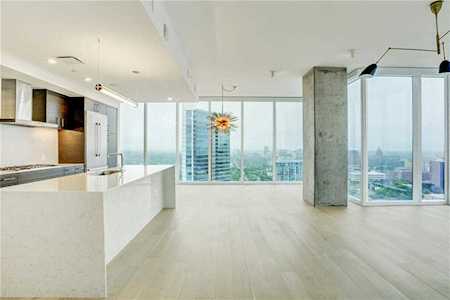 301 West Ave #3103 Austin, TX 78701