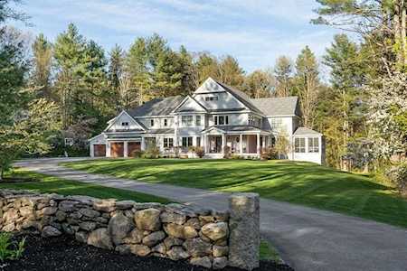 88 Hugh Cargill Road Concord, MA 01742