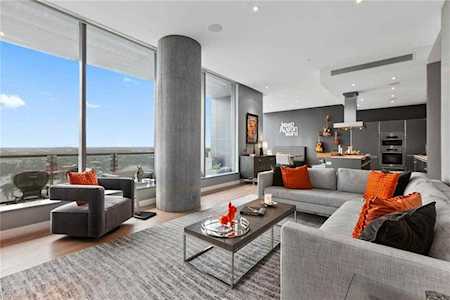 210 Lavaca St #2401 Austin, TX 78701