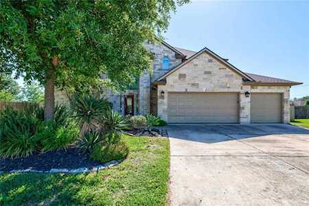 20425 Crooked Stick Dr Pflugerville, TX 78660
