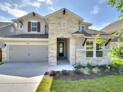 748 Hazy Hills Loop Dripping Springs, TX 78620