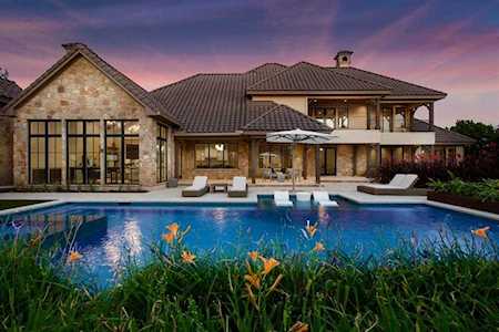8700 Calera DR Austin, TX 78735