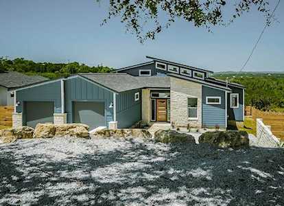 914 Daviot Dr Briarcliff, TX 78669