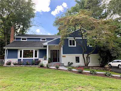 857 Mountain Road West Hartford, CT 06117