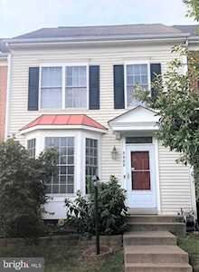 8988 Benchmark Ln Bristow, VA 20136