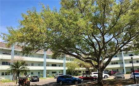 2254 Norwegian Dr #30 Clearwater, FL 33763
