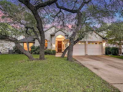 5621 Fort Benton Dr Austin, TX 78735
