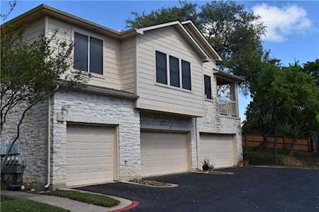7501 Shadowridge Run #114 Austin, TX 78749