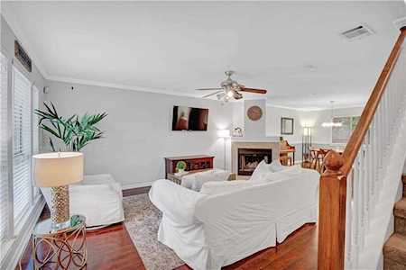 4801 Alta Loma Dr Austin, TX 78749
