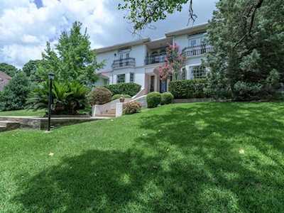 6103 Twin Ledge Dr Austin, TX 78731