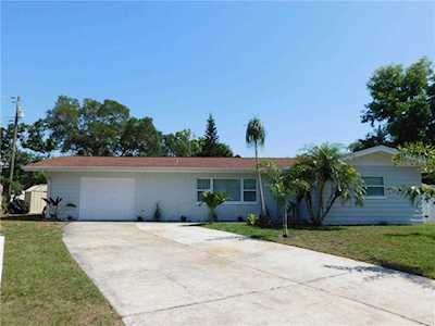 10047 Nassau Ct Seminole, FL 33776