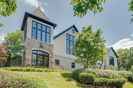 22 Compton Trace Nashville, TN 37215
