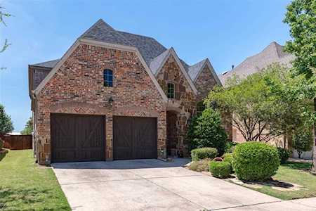 9016 Cypress Creek Road Lantana, TX 76226