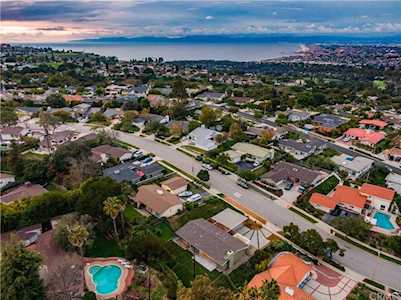 5132 Willow Wood Road Rolling Hills Estates, CA 90274